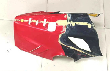 Sabot fermé (1 partie) Carbone pour Ducati Panigale V4R 2022- 