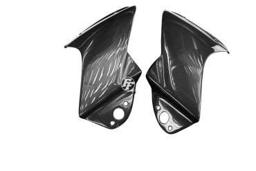 Parti laterali della carenatura del pozzetto Carbonio per Aprilia RSV 1000R 2004-2009 Carbonio+Fibra di Vetro | Tela | Brillante