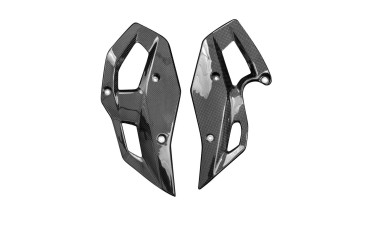 Platines repose-pieds Carbone pour BMW R 1300 GS 2024- 100% Carbone | Toile Contraignant | Brillant