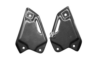 Platines repose-pieds Carbone pour Kawasaki Z900 2017- 