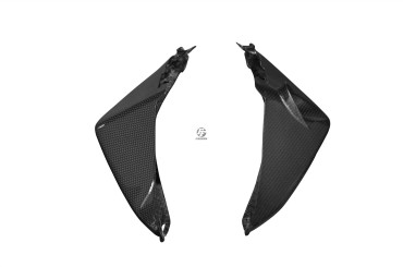 Carenatura laterale posteriore Carbonio per Suzuki GSR 750 Carbonio+Fibra di Vetro | Tela | Brillante
