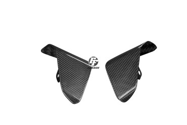 Carbon Heck Seitenverkleidung für Yamaha MT-10 