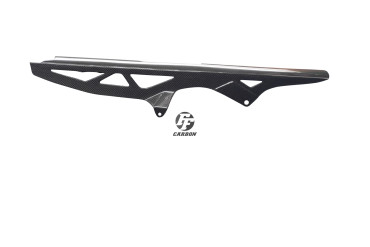 Carter de chaine Carbone pour Suzuki GSX-S 1000 Carbone+Fibre de Verre | Toile Contraignant | Brillant