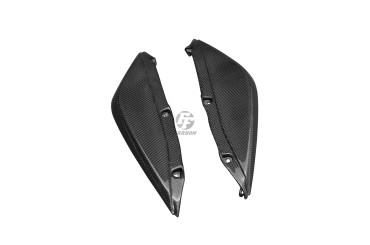 Carenado lateral (parte superior frontal) Carbono por MV Agusta Rivale 800 Carbono+Fibra de Vidrio | Patron Sencillo | Brillante