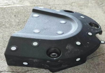 Cache pignon Carbone pour KTM 390 Duke 2024- 
