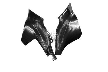 Carbon Seitenverkleidung (oberes Teil) für Yamaha YZF-R1 2020- 
