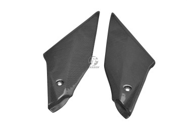 Carenado lateral debajo del depósito Carbono por Yamaha R1 2015-2019 