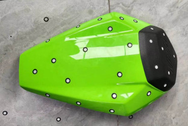 Capot de Selle Passager Carbone pour Kawasaki Ninja ZX6R 2024- 