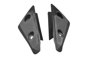 Guardafango frontal (solo partes laterales) Carbono por Triumph Speed Triple 2011-2015 Carbono+Fibra de Vidrio | Patron Sencillo | Brillante